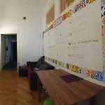 Hostel Acai Μπίντγκοστς